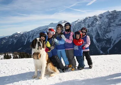 Szkoła Pływania MEGA | PROFESJONALNE STUDIO REKREACJI F.H.U. MEGA